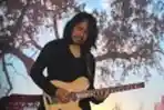 Dewa Budjana Konser di Hotel Santika Purwokerto
