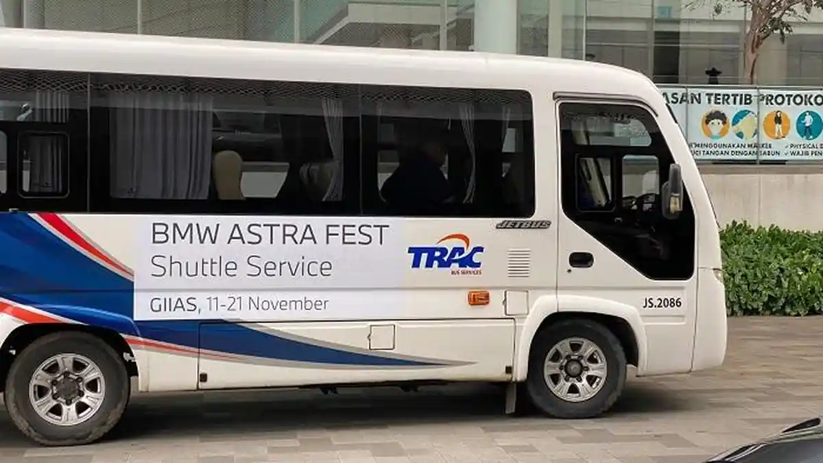 BMW Bagi-bagi Tiket GIIAS Gratis hingga Sediakan Shuttle Bus Menuju Lokasi Pameran