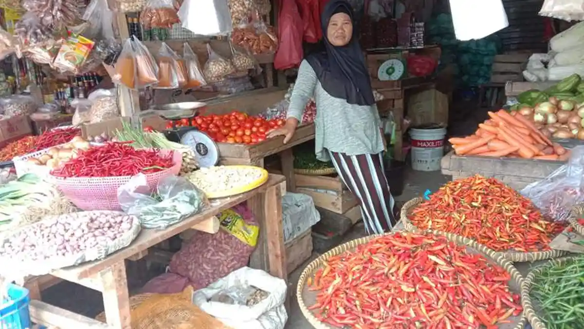 Harga Cabai di Pasar Jalan Trem Pangkalpinang Naik, Pasokan Cabai Lokal Berkurang