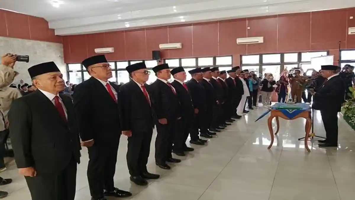 Daftar 13 Pejabat yang Dilantik Bupati Lahat Bursah, Izromaita Jabat Sekda Gantikan Chandra
