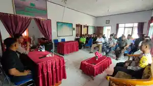 Aparat-Polsek-Sitim-memberikan-edukasi-bagi-masyarakat-terkait-definisi-dan.jpg
