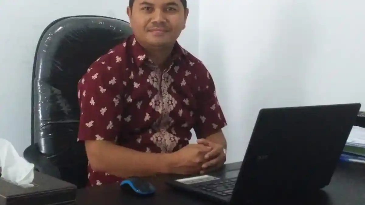 Kanisius Teobaldus Deki S.Fil, M.Th : Membangun Ekonomi Gotong Royong