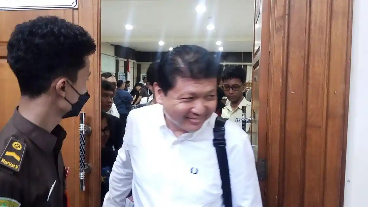 Terbukti Korupsi Bos Sritex Divonis 14 Tahun Penjara, Pengacara Hotman Paris Siap Bela Iwan Lukminto