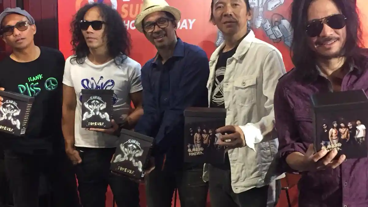 Slank Malam Ini Manggung di Benteng Vastenburg Solo, Kolaborasi Asyik dengan Gamelan 