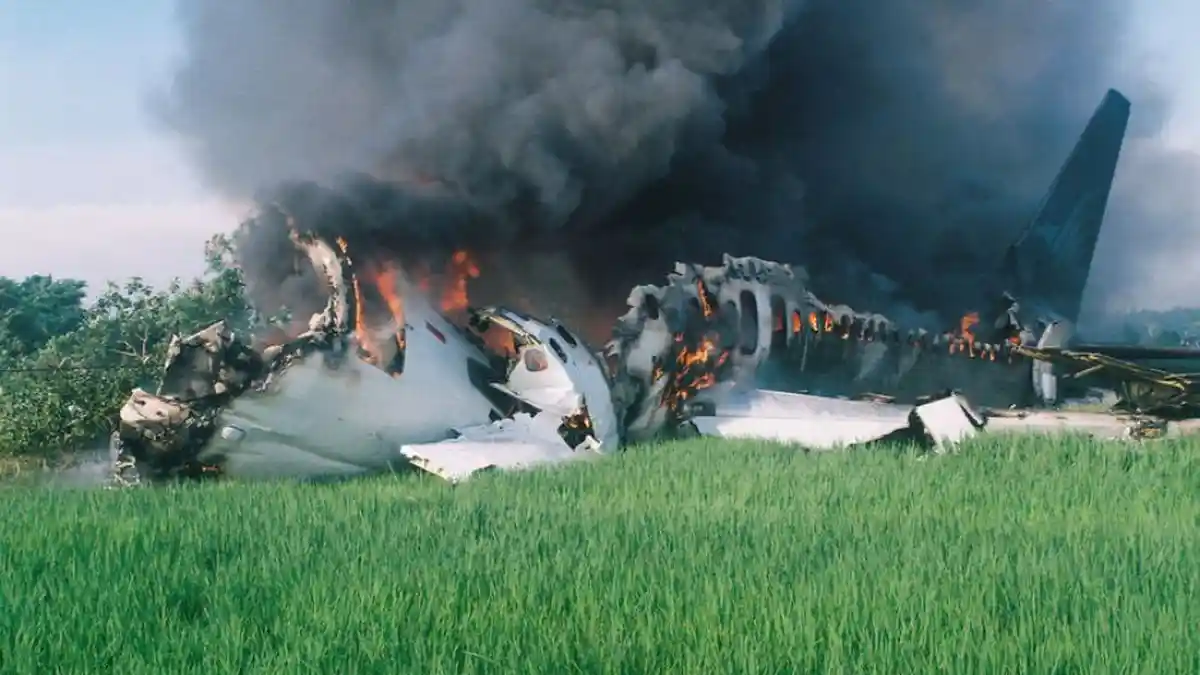 Bikin Jantung Berdebar, Ternyata Ini Arti Mimpi Kecelakaan Pesawat yang Mengerikan