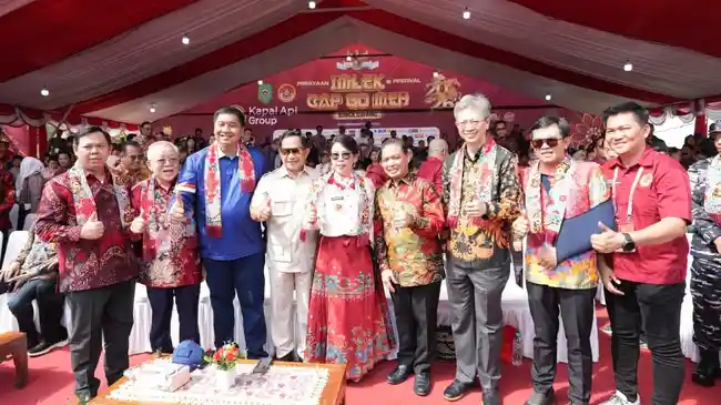 Mendagri Apresiasi Toleransi dan Kemeriahan Imlek serta Cap Go Meh 2026 Singkawang