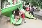 warga-berharap-taman-tematik-diperbanyak_20150528_120643.jpg