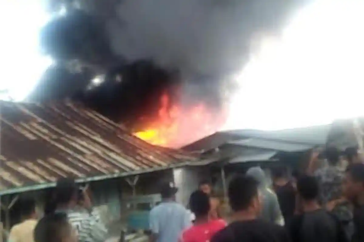 Padatnya Rumah Penduduk dan Kurang Air Penyebab Sulit Padamkan Api di Rumah Muhamad Faisal