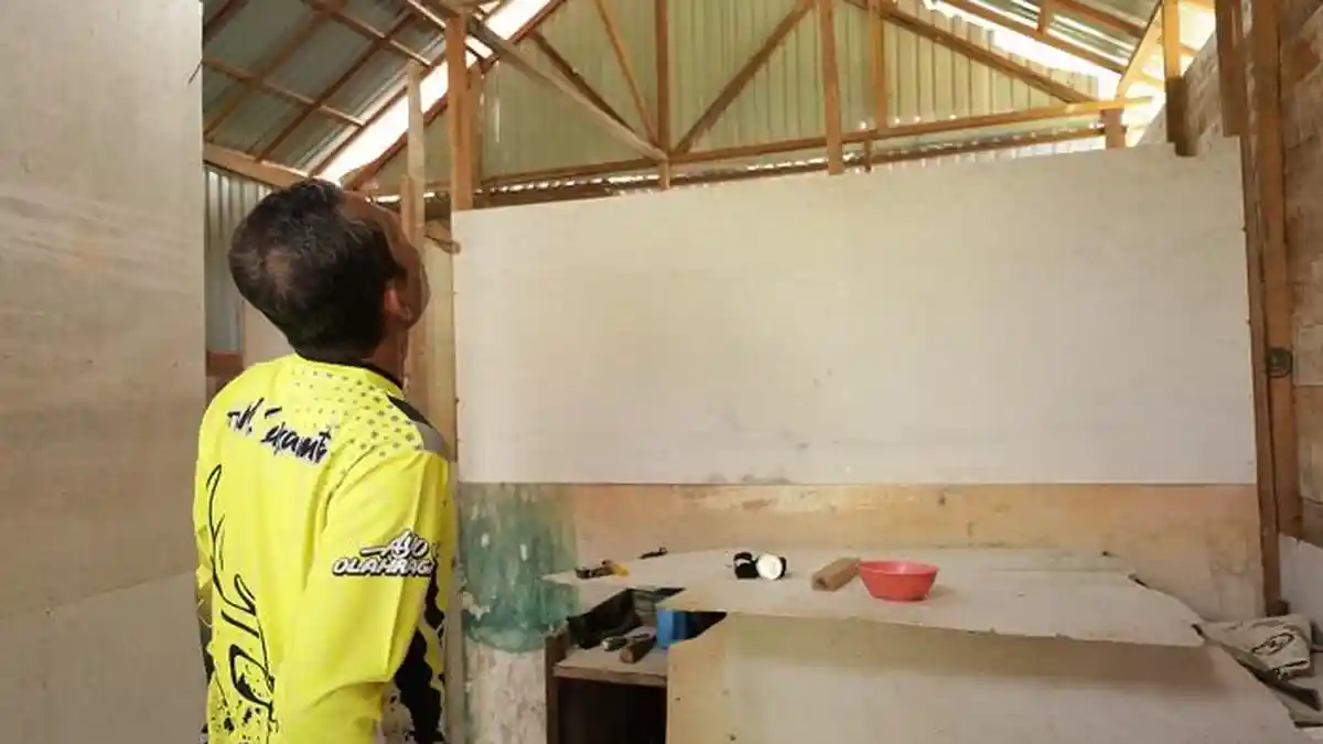 Warga Tala Ini Senang Mulai Tempati Rumah Baru, Bupati Minta Pengerjaan Segera Dirampungkan
