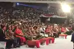 panglima-tni-dan-presiden-jokowi-hadiri-perayaan-natal-di-medan_20181230_180059.jpg