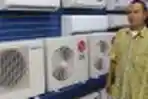 Geliat di Sentra Elektronik Benhil