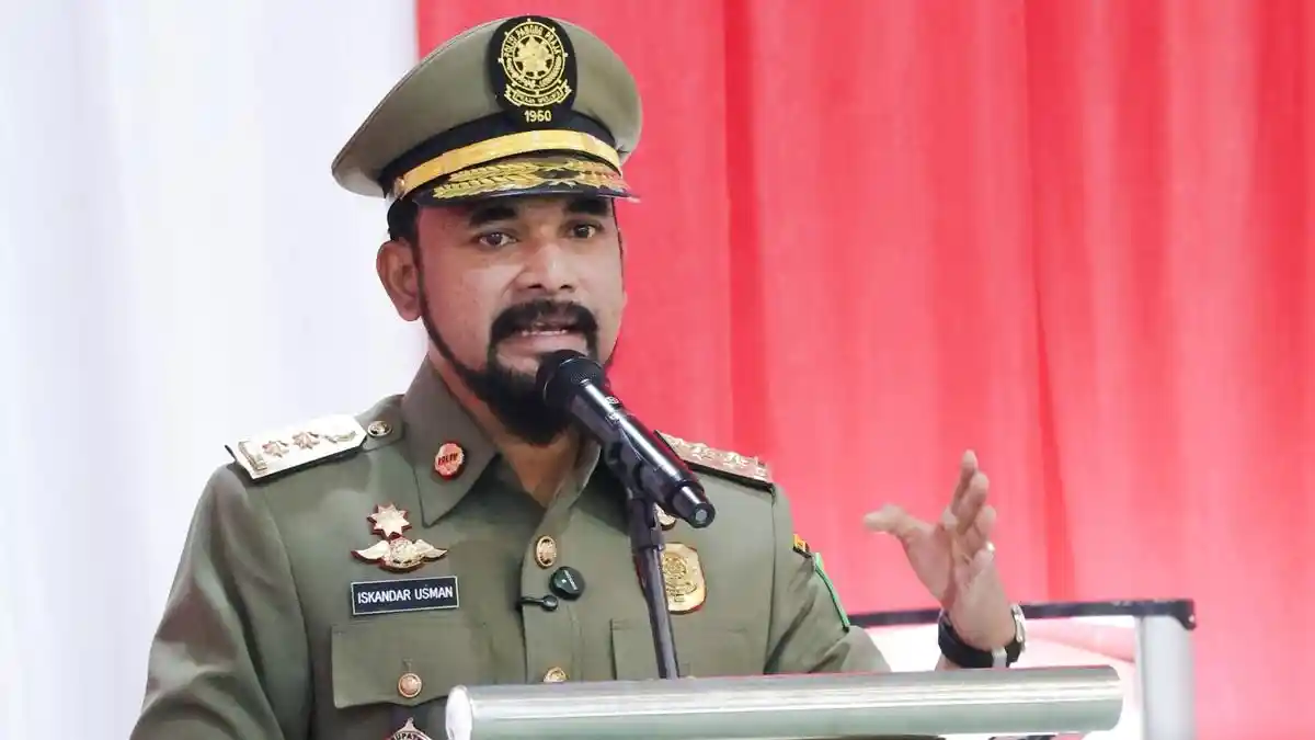 Bupati Aceh Timur Al Farlaky Lantik 57 Keuchik, Ini Pesannya - Serambinews.com
