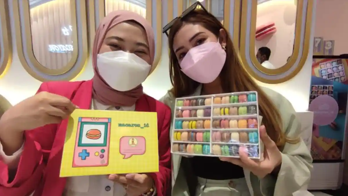 Gandeng UMKM Lokal, Usaha Macaron_id Tom Liwafa dan Delta Hesti Terus Berkembang di Tengah Pandemi