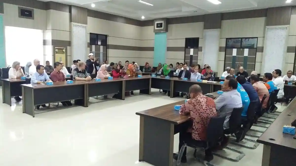 Diplomat Asing dan Pebisnis Dunia Kagumi Keindahan Alam dan Wisata Bahari Sabang