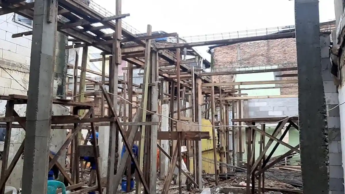 Pembangunan Rumah Panggung Berlanjut. Anwar: Bakal Ada Dua Lokasi Lain Proyek Rumah Panggung