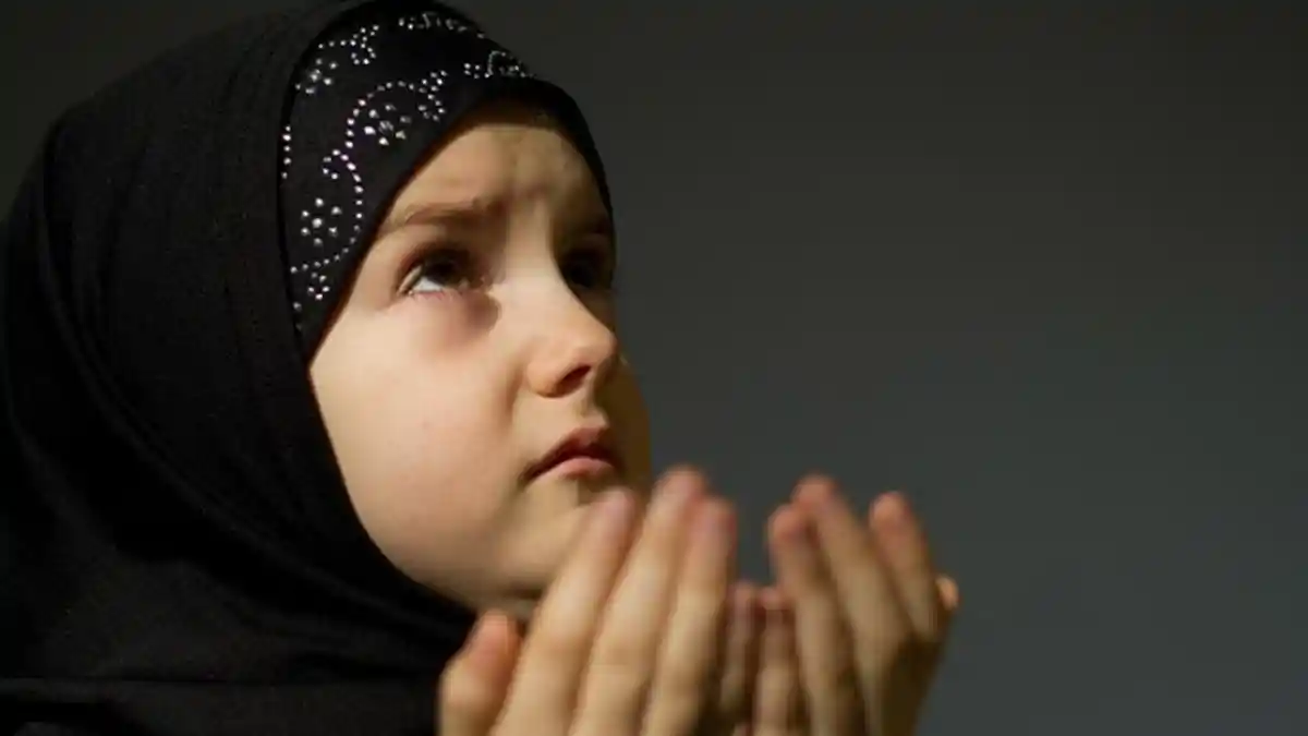 Jadwal Imsak Jakarta dan Sekitarnya Jumat 1 Mei 2020, Berikut Doa Niat Puasa Hari Ini Ramadhan 2020