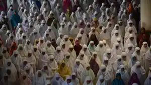 Yasin-dan-Tahlil-Kamis-Malam-Jumat-dalam-Teks-Arab-Latin-Serta-Artinya.jpg