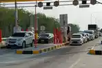 Suasana-Gerbang-Tol-Tanjung-Pura-Kabupaten.jpg