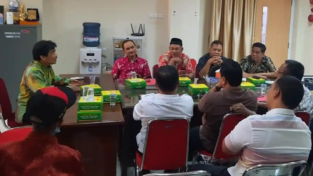 Pedagang Grosir Buah Pasar Johar Setuju Menempati Pasar Klitikan Penggaron untuk Sementara