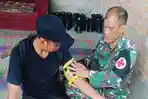 Satgas-TMMD-Kodim-0402OKI-rela-melakukan-aksi-jemput-bola-pengobatan-gratis.jpg