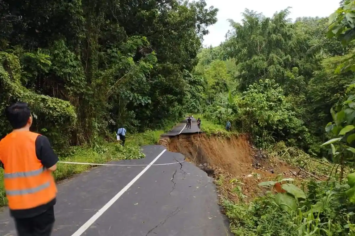 Berikut Infrastruktur Akan Dibangun Untuk Sambung Jalan Mapanget-Molas Manado yang Putus