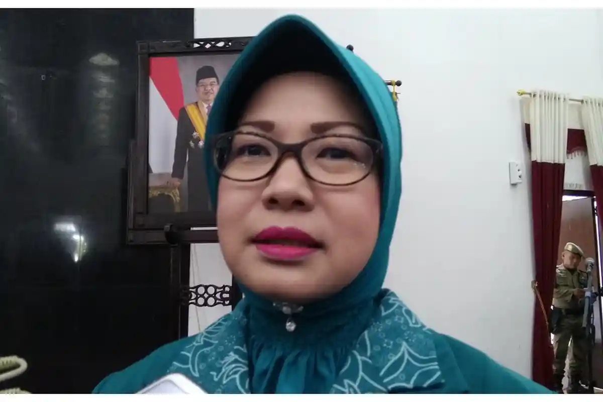 Buka Seminar BKKBN Kalbar di Sambas, Ini Harapan Ketua PKK Lismaryani