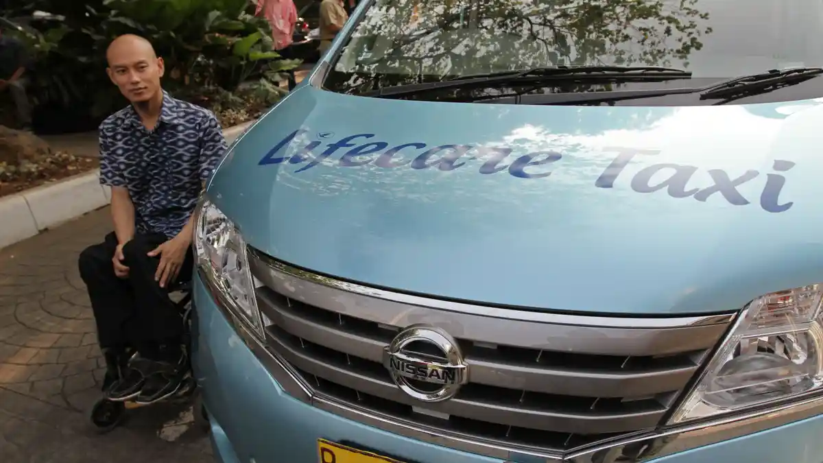 Blue Bird dan Express Masih Was-was Aplikasi Taksi