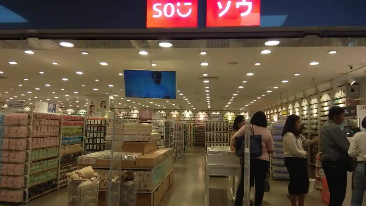 Miniso Megamall Menawarkan Beragam Aksesoris dan Perlengkapan Rumah dengan Model Simpel