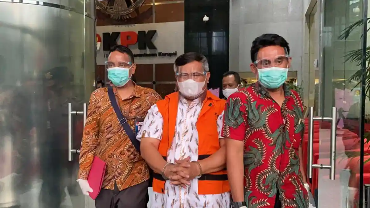 KPK Tetapkan Bupati Labuhanbatu Utara dan Eks Wabendum PPP Tersangka Korupsi DAK