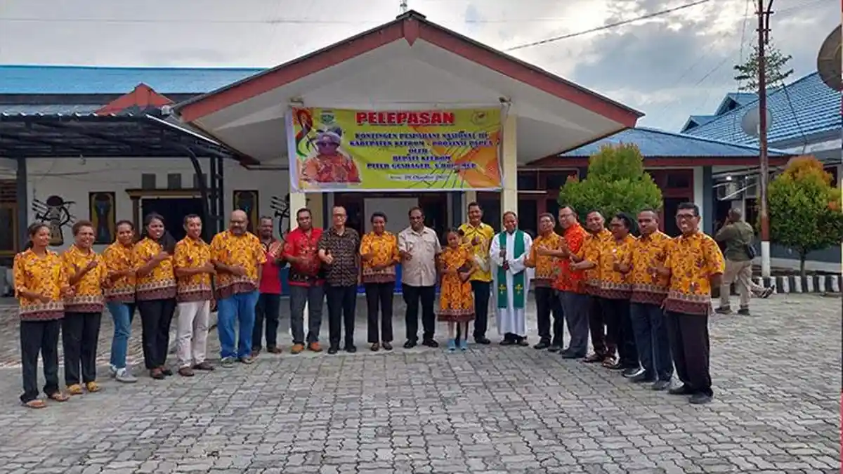 Lepas Kontingen Pesparani Keerom, Ini Pesan Bupati Gusbager