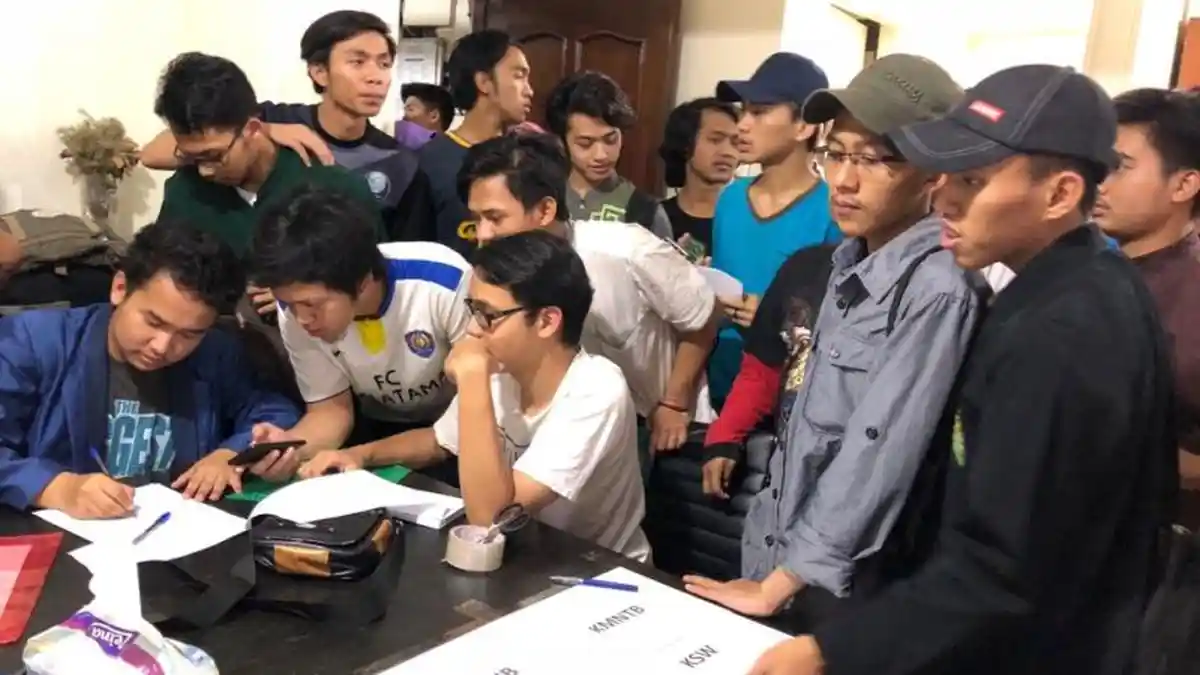 885 Mahasiswa RI Terima Zakat di KBRI Kairo