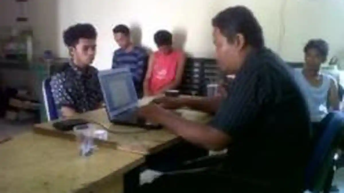 Pesta Arak dan Ganja, Honorer Pemda dan Tiga Pemuda Diciduk Polisi