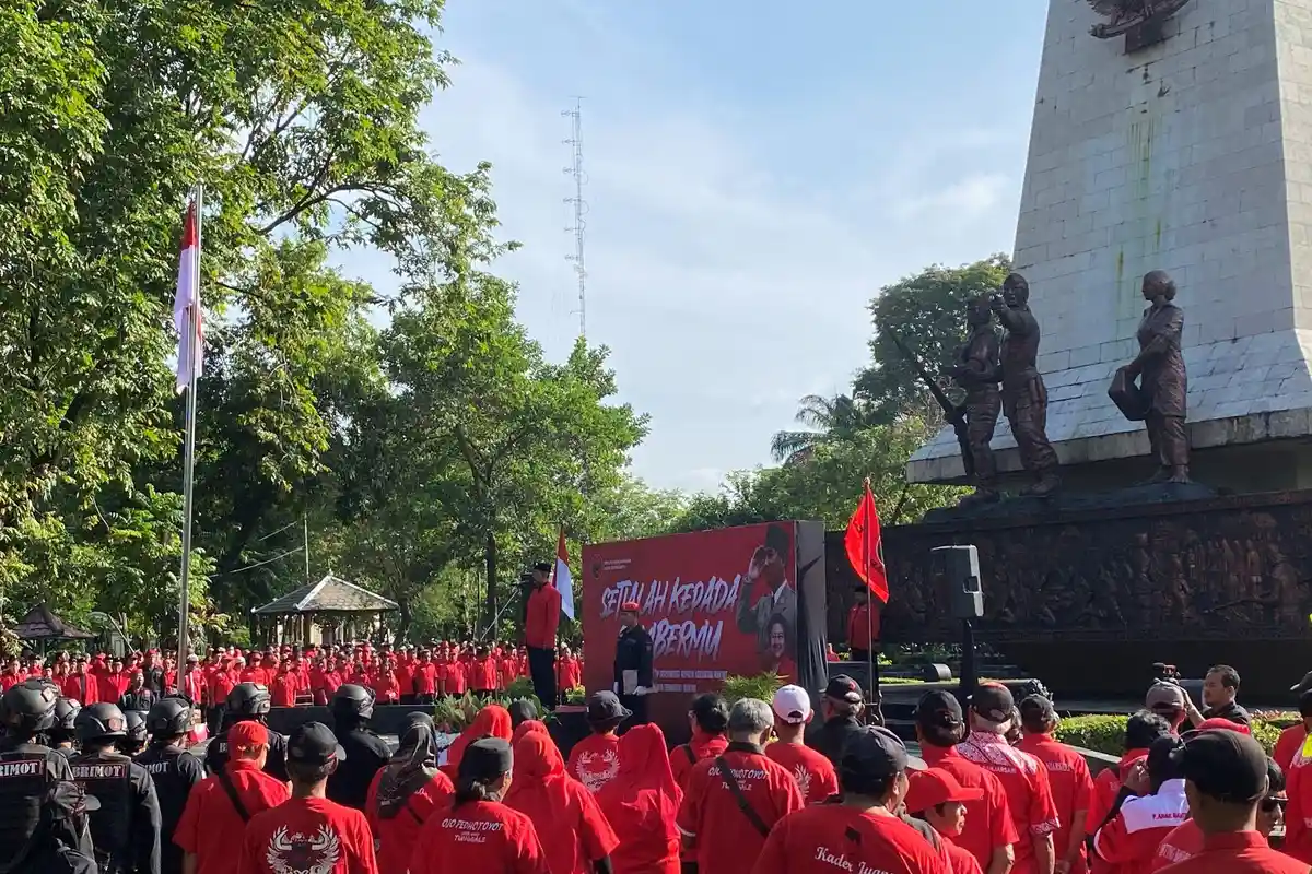 FX Rudy di Depan Ratusan Kader PDIP Saat Upacara Hari Lahir Pancasil: Jangan Cari Untung di Partai