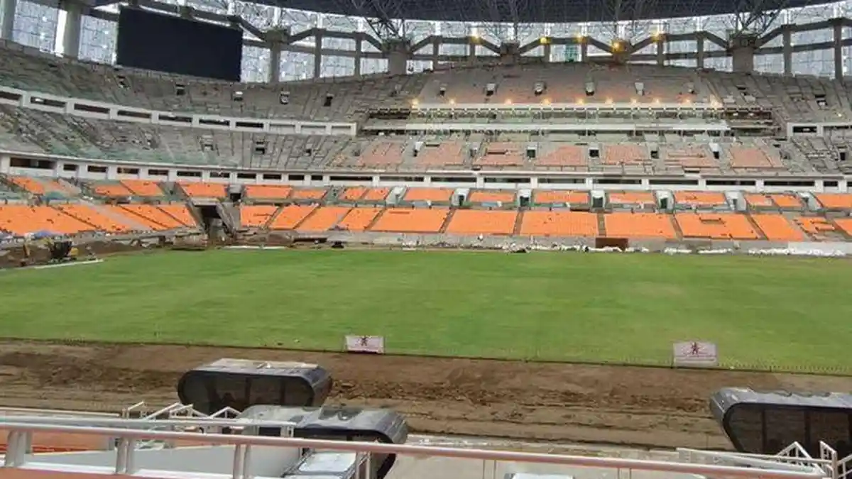 Rumput JIS Bertahap Diganti Sesuai Standar FIFA - Tribunjogja.com