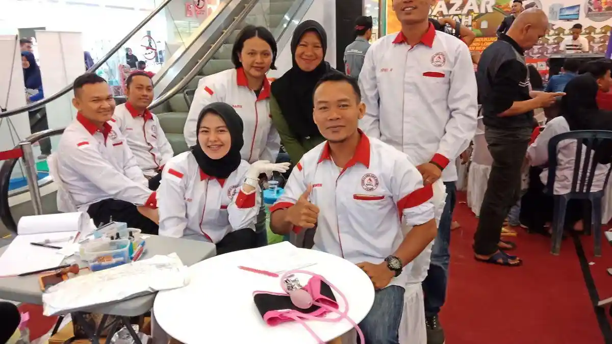 Tips Hidup Sehat Agar Bisa Donor Darah Rutin dari Dokter Junika Permana Kanit di PMI Kota Jambi