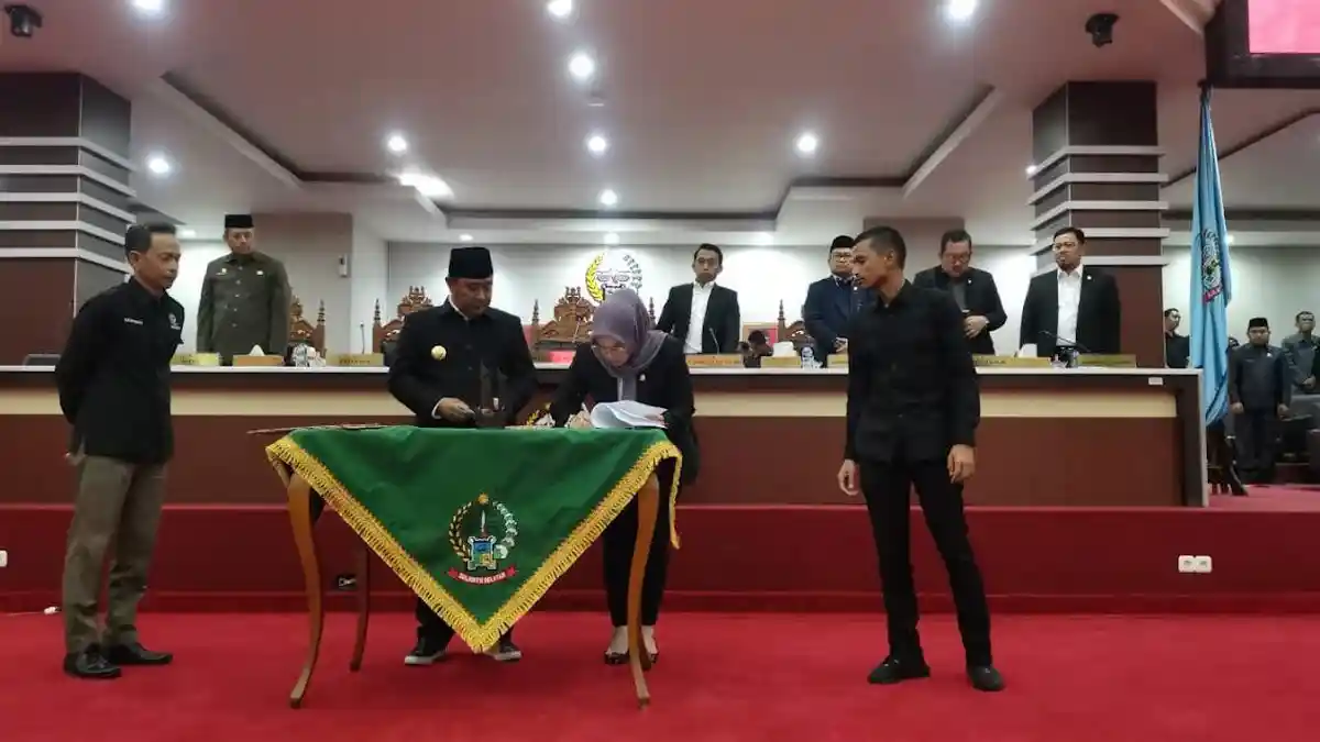 Perda Pesantren Disetujui, Dana Pemprov Sulsel Bisa Digunakan Bangun Pesantren