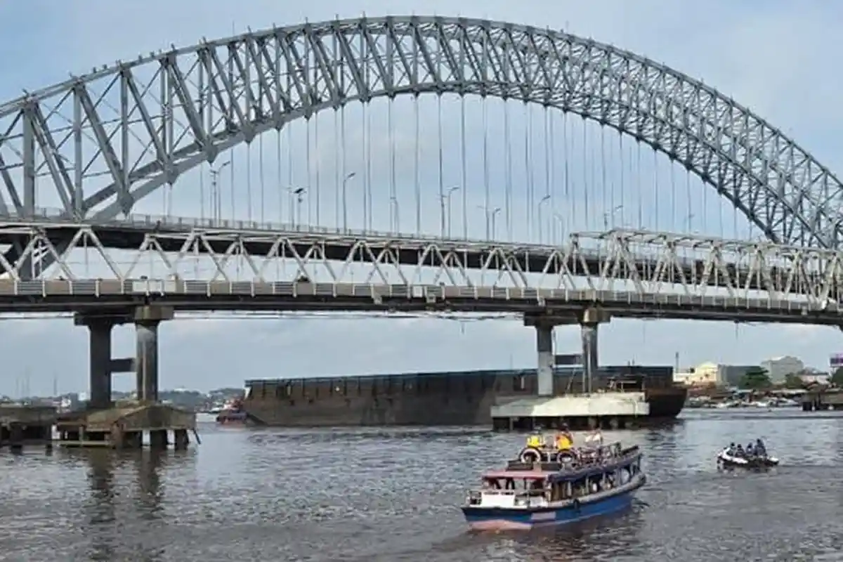 BBPJN Kaltim: Fender Jembatan Mahakam Samarinda Akan Dibangun Perusahaan Tongkang Pengangkut Kayu