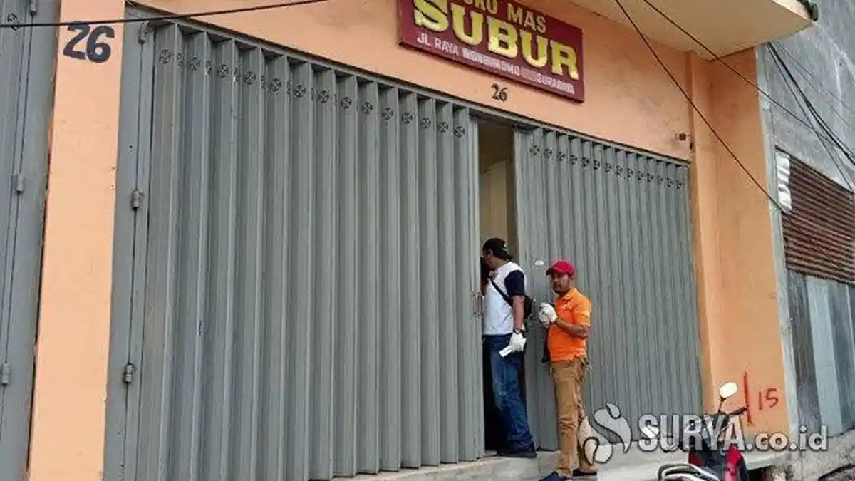 Toko Emas Ini Dirampok Pelaku Bersenjata Pistol dan Celurit: Getok Karyawan yang Menolak Tiarap