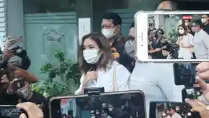 gisel-diperiksa-polisi-5-jam-jawabannya-saat-ditanya-kebenaran-video-mirip-dirinya-status-gisella.jpg