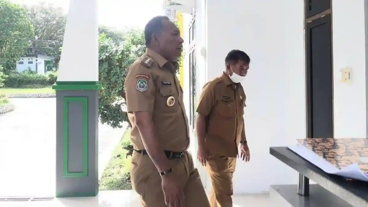 Bupati Halmahera Selatan Berhentikan Tim Penyelesaian Sengketa Pilkades