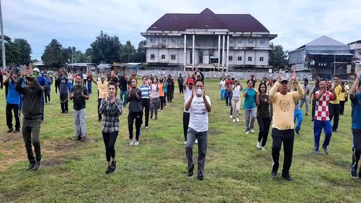Bupati Malaka Minta Warga untuk Sisihkan Waktu Berolahraga