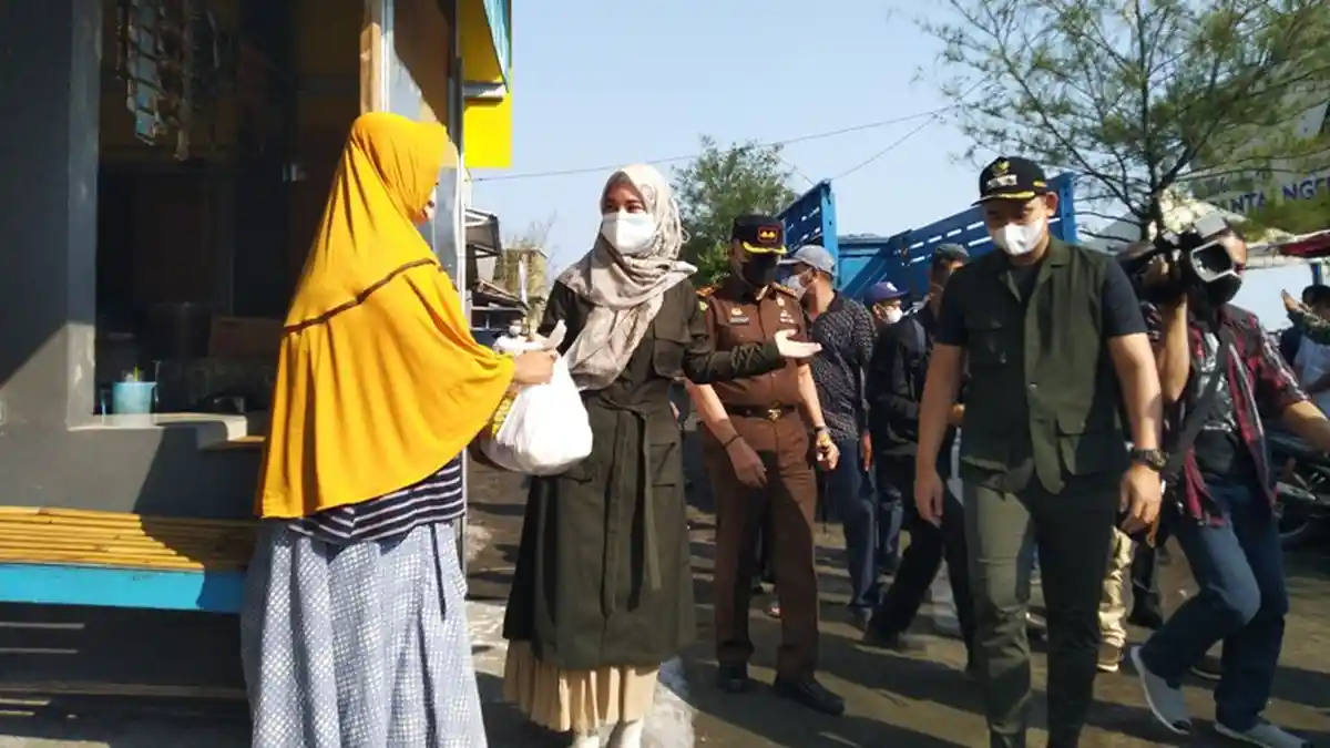 Tempat Wisata Ditutup Berkepanjangan, Pelaku Usaha Warung dan Suvenir di Kendal Kelimpungan