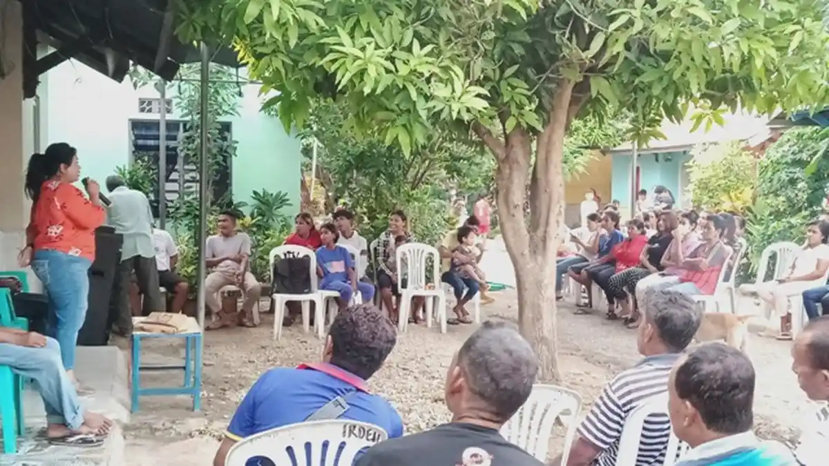 Nining Basalamah Serap Aspirasi Warga Lasiana Kota Kupang