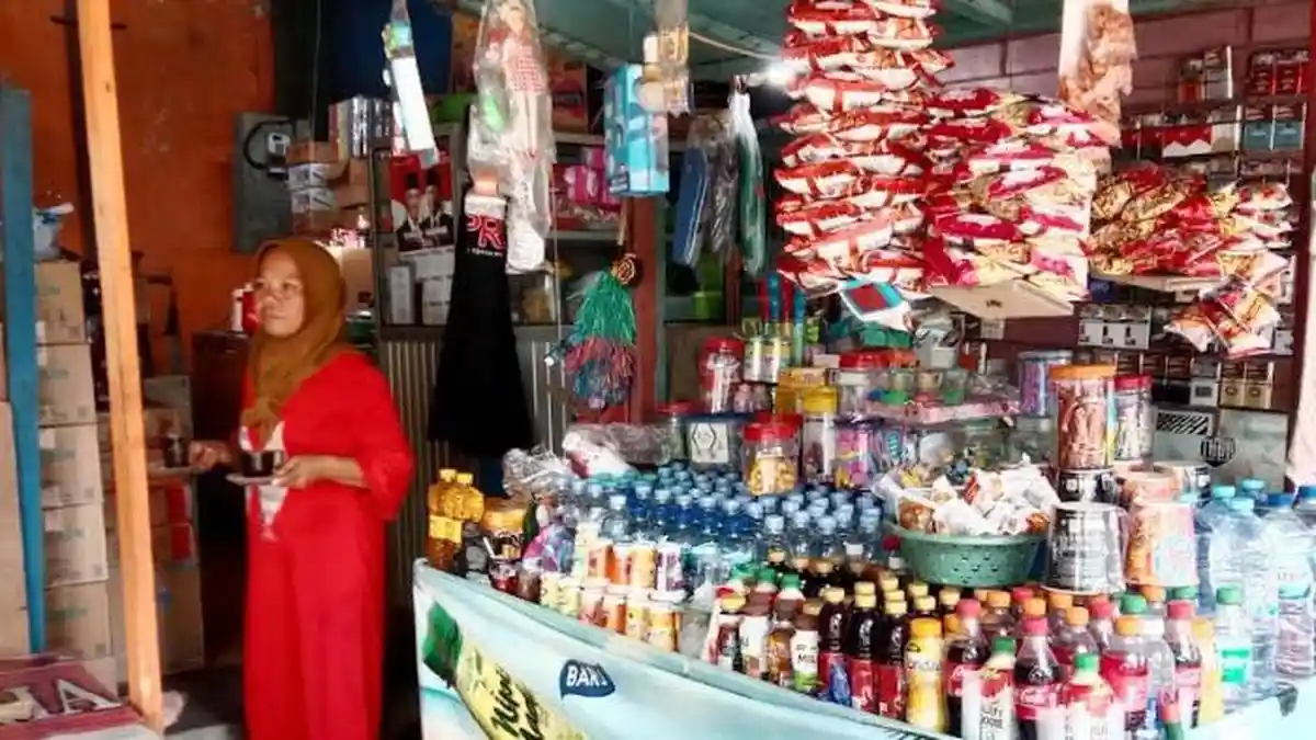 Maling HP Tidak Pilih Sasaran, Sikat Samsung Pemilik Warung di ...