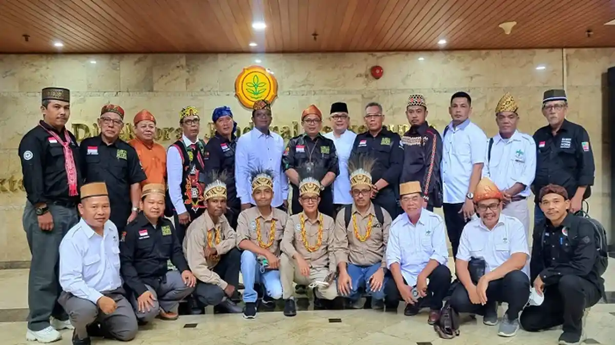Harga TBS Anjlok, Apkasindo se-Indonesia Temui Menteri di Jakarta