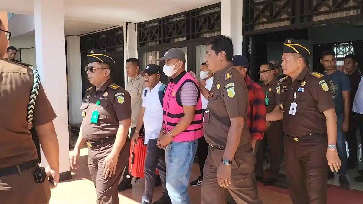 Buron Kasus Korupsi di Pasar Rakyat di Teluk Bintuni 'Sembunyi' di Makassar