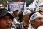 Ribuan Guru Honorer Lakukan Aksi Tuntut Pengangkatan PNS