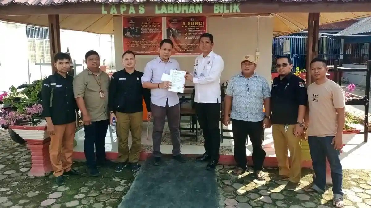 KPU Serahkan Form A5, Warga Binaan Lapas Labuhan Bilik Dipastikan Nyoblos Pilkada Serentak 2024