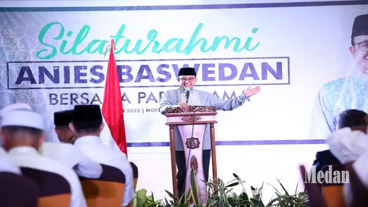 Berita Foto: Jelang Pilpres 2024, Anies Baswedan Minta Didoakan dan Perjalanan Pertamanya di Medan - 4112022_MENYAPA-WARGA_ABDAN-SYAKURO-9.jpg