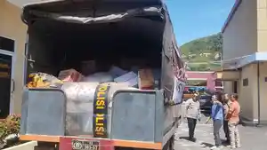 bantuan-kemanusiaan-dari-Pds.jpg
